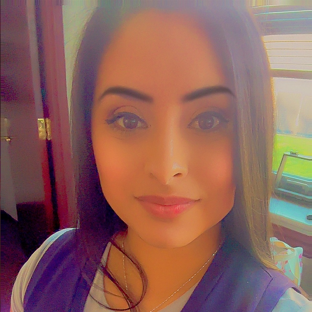 Meet your Posher, Adoysuzie